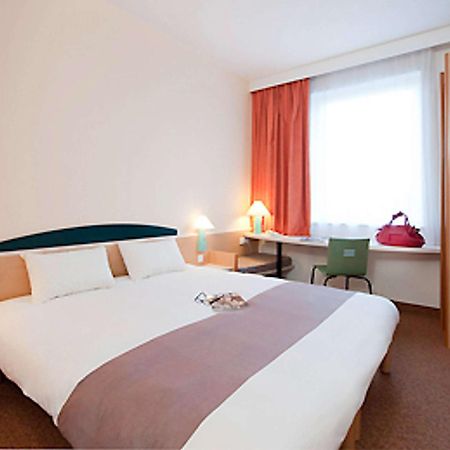 Hotel Ibis Luxembourg Sud Livange Exterior foto